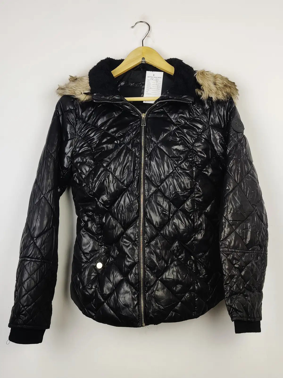 Buy online pre-used pre-loved 100% authentic & Original branded River Island (JKT-891) available in Pakistan. Top international brands avilable.