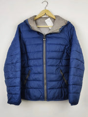 Buy online pre-used pre-loved 100% authentic & Original branded Unknown Brand (JKT-909) available in Pakistan. Top international brands avilable.