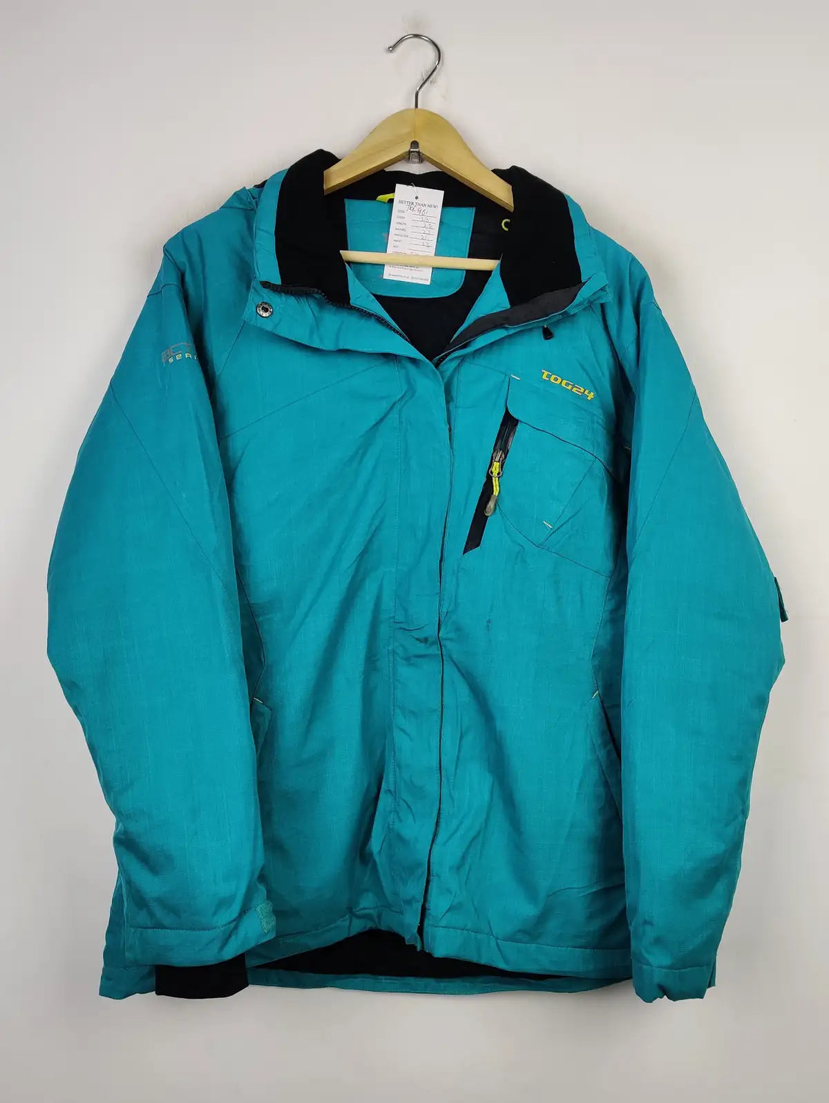 Buy online pre-used pre-loved 100% authentic & Original branded Active Series (JKT-961) available in Pakistan. Top international brands avilable.