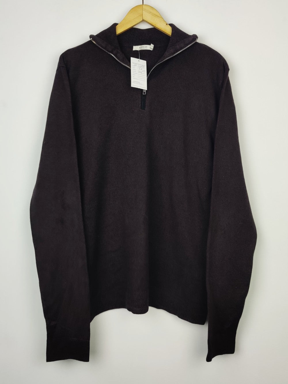 Premium (JS-10174)