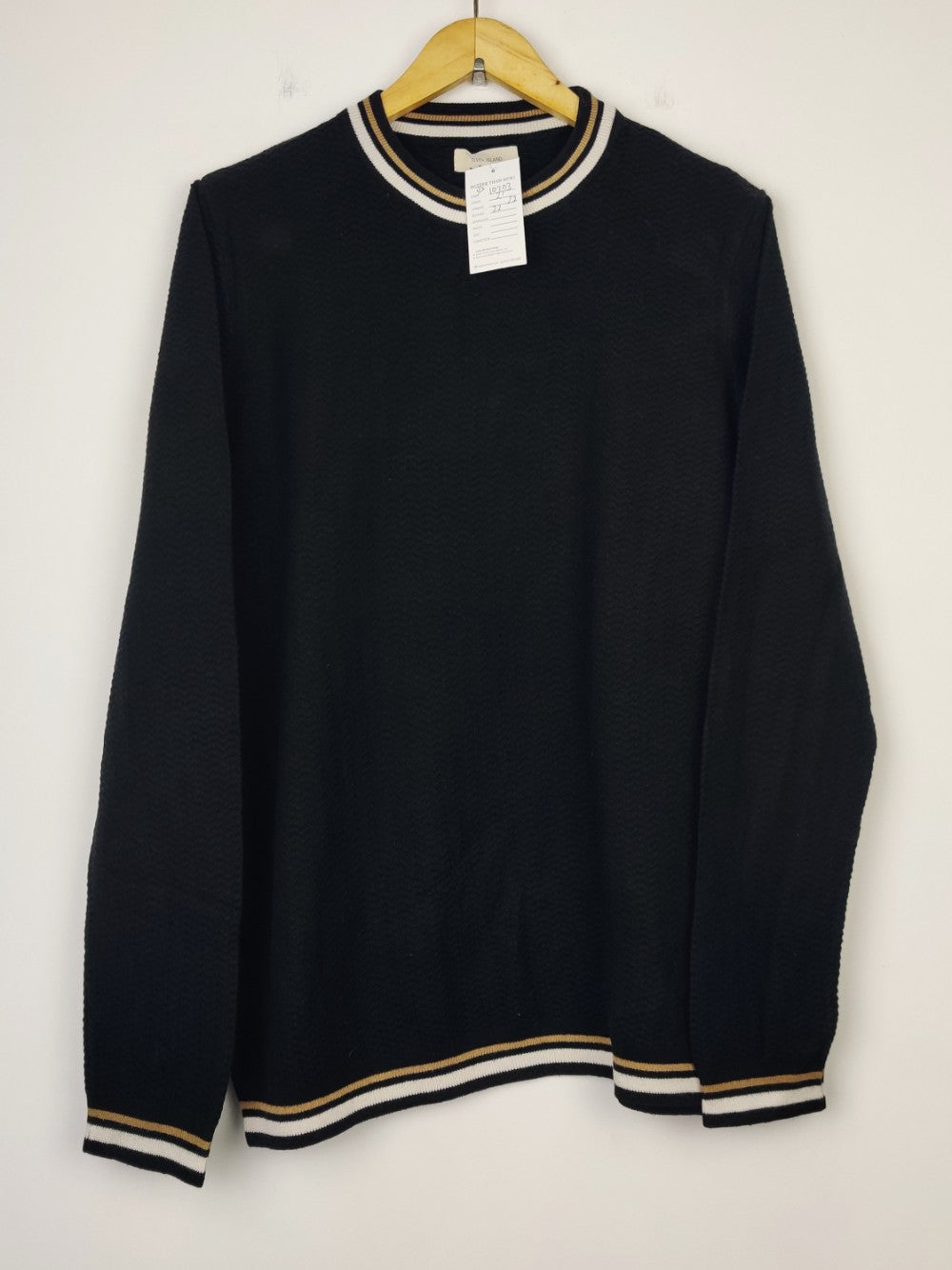 River Island (JS-10203)