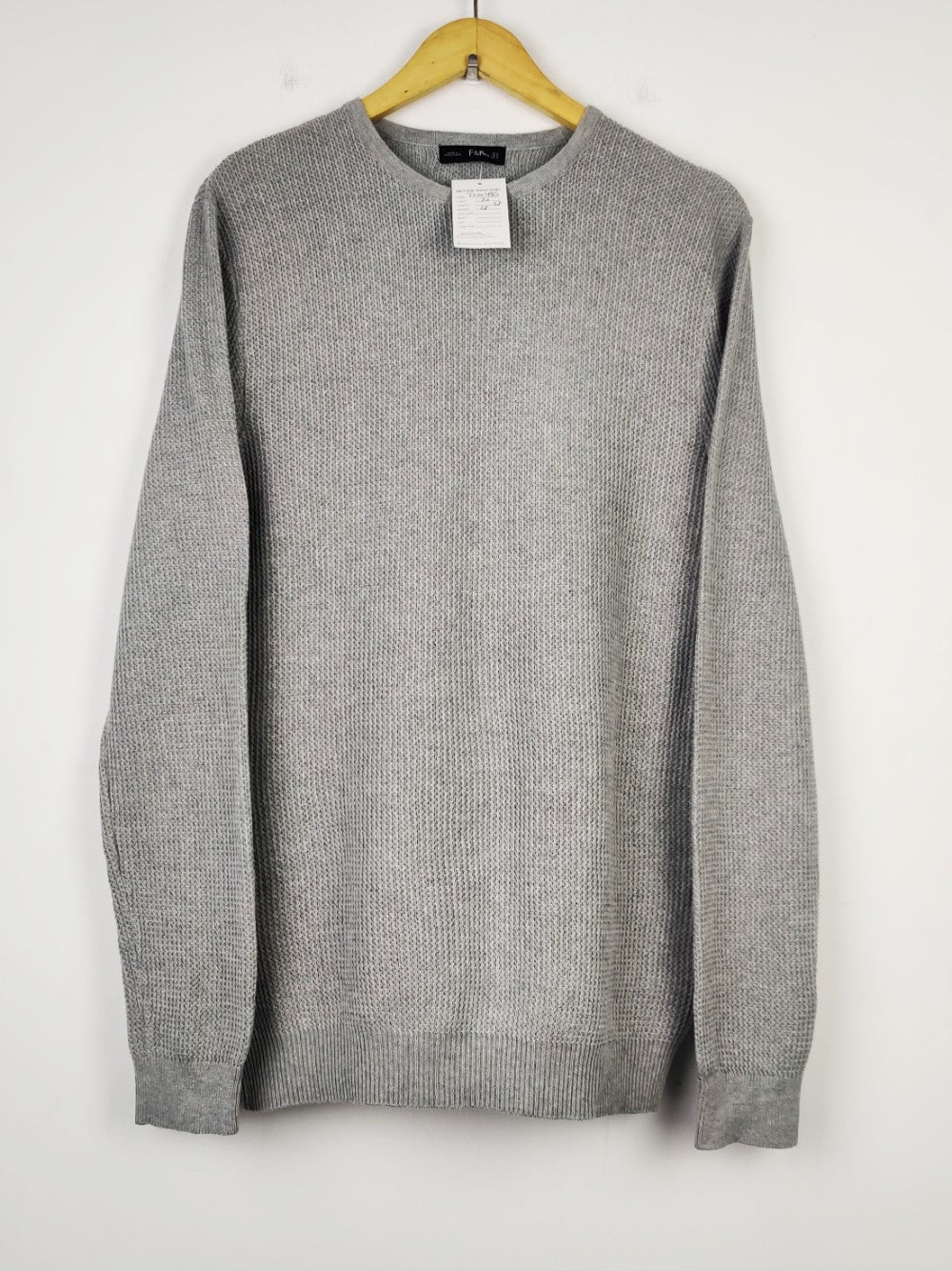 F&F (JS-10485)