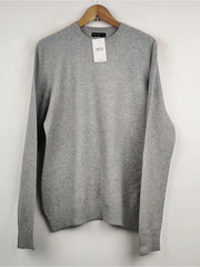 Buy online pre-used pre-loved 100% authentic & Original branded F&F (JS-2545) available in Pakistan. Top international brands avilable.