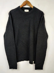 Buy online pre-used pre-loved 100% authentic & Original branded Pull & Bear (JS-3012) available in Pakistan. Top international brands avilable.
