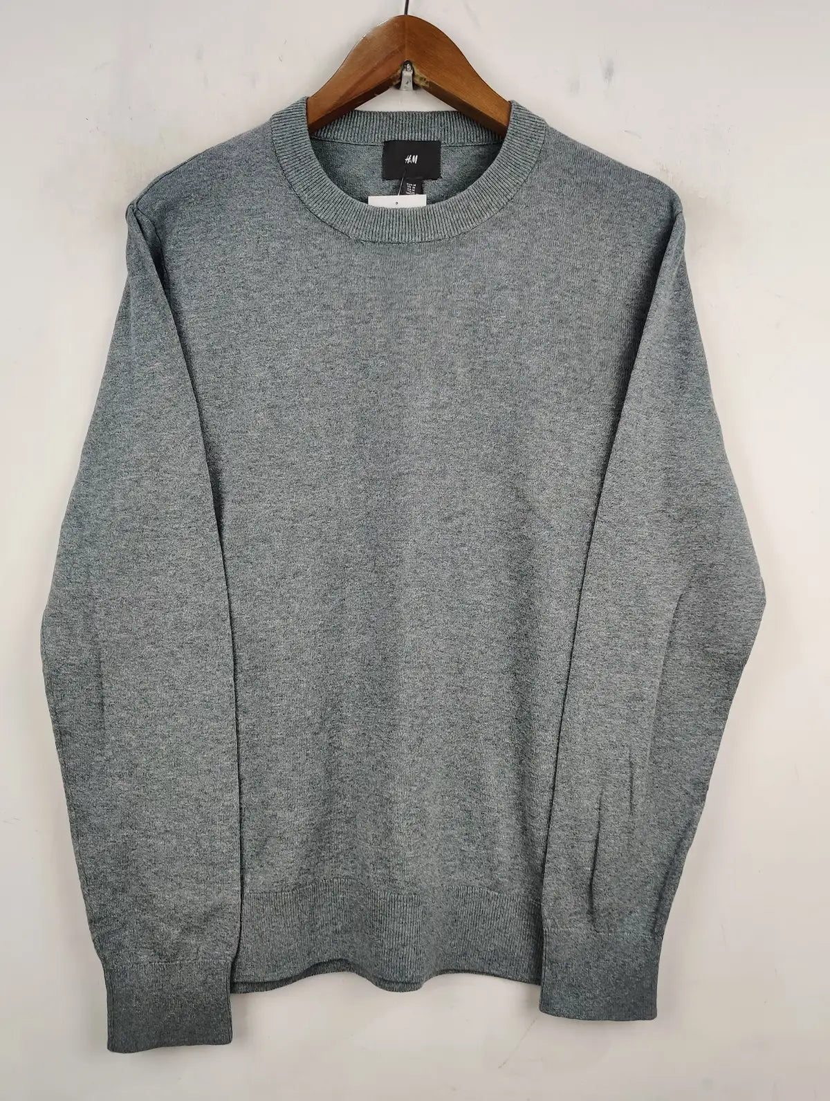 H&M (JS-3688)