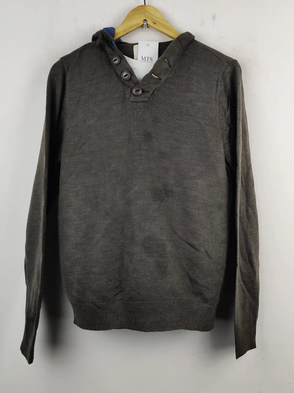 River Island (JS-3867)