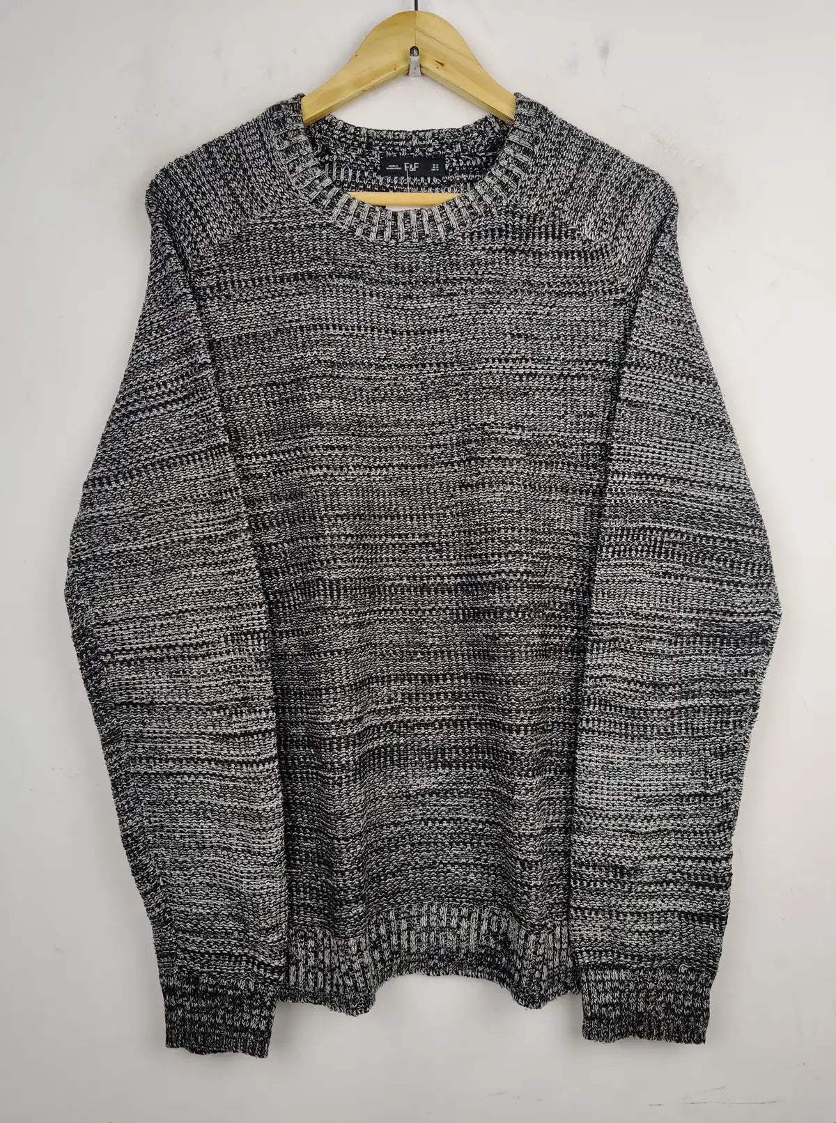F&F (JS-3982)