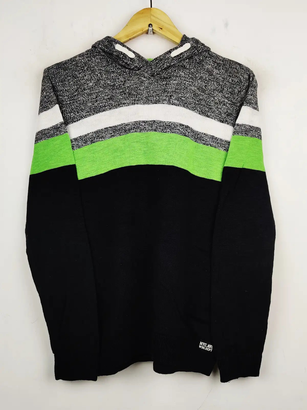 H & M (JS-4025)