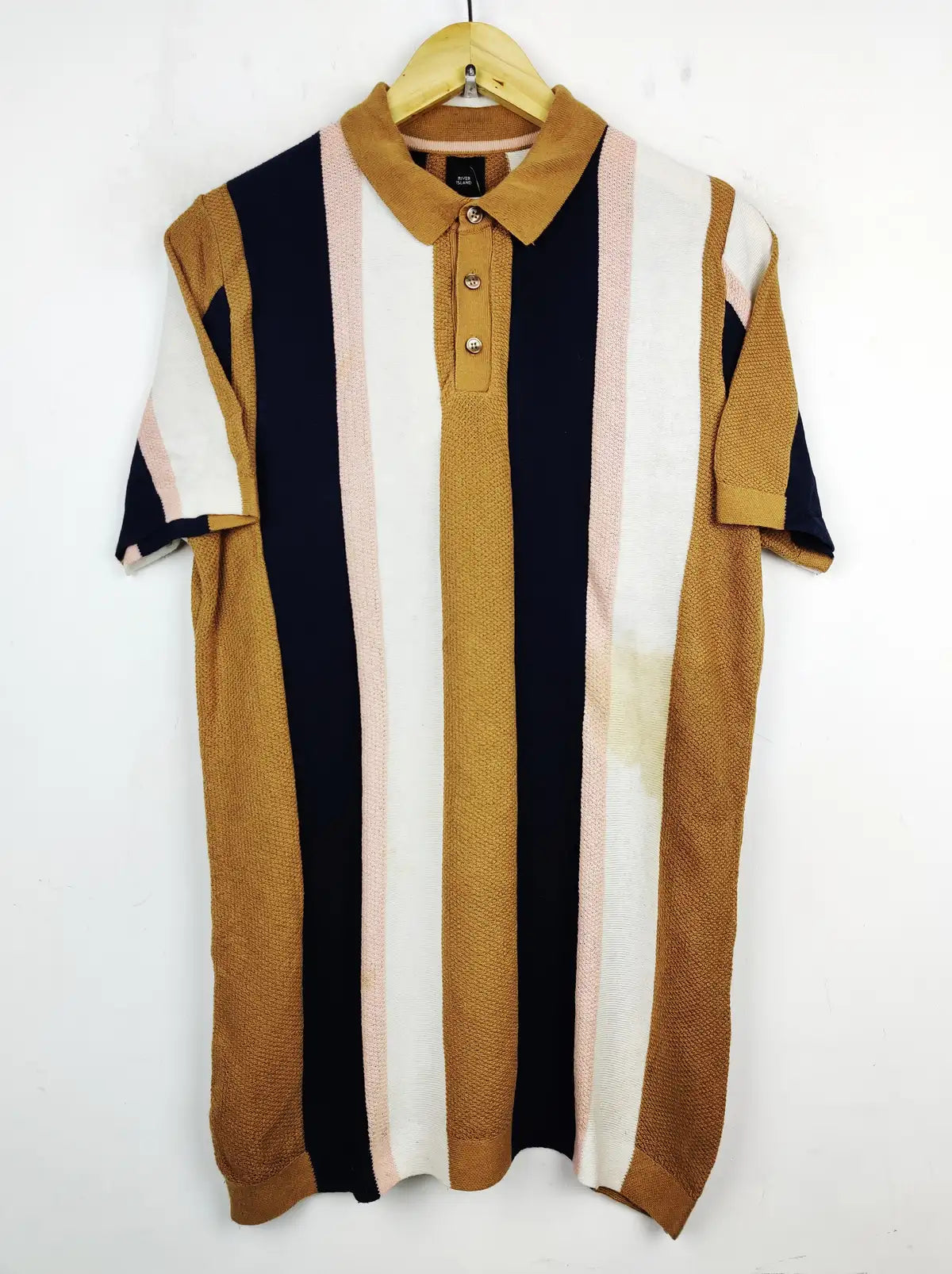 River Island (JS-4087)