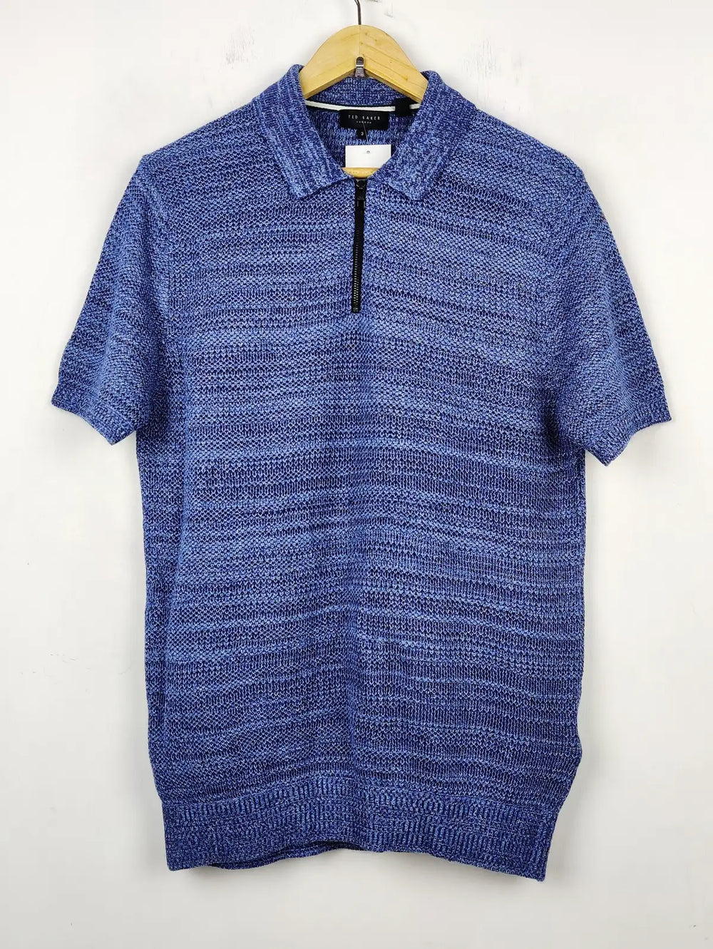 Buy online pre-used pre-loved 100% authentic & Original branded Ted Baker (JS-4514) available in Pakistan. Top international brands avilable.