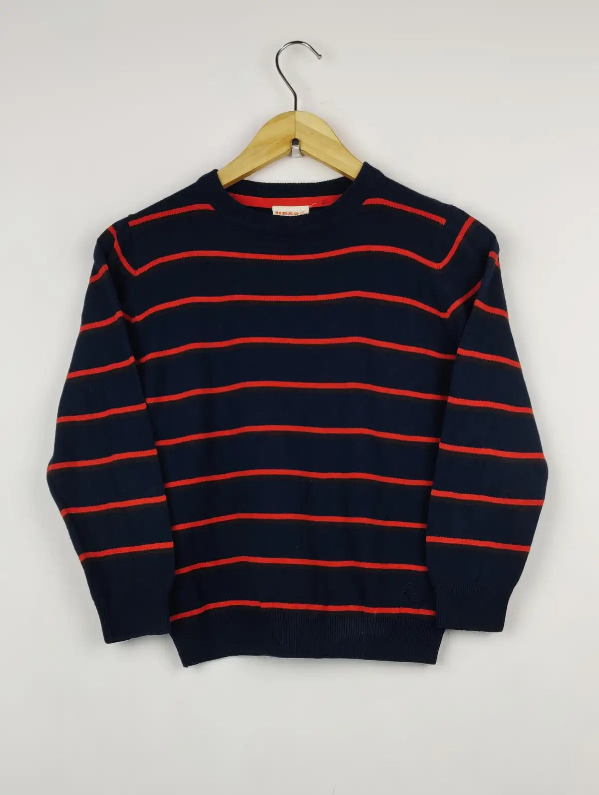 Buy online pre-used pre-loved 100% authentic & Original branded Ubs. 2 (JS-4547) available in Pakistan. Top international brands avilable.