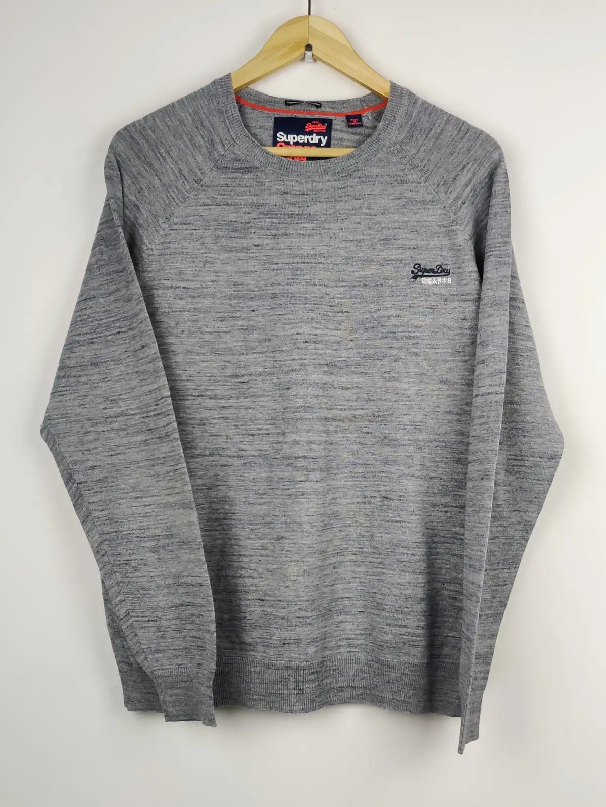 Buy online pre-used pre-loved 100% authentic & Original branded Superdry (JS-4599) available in Pakistan. Top international brands avilable.