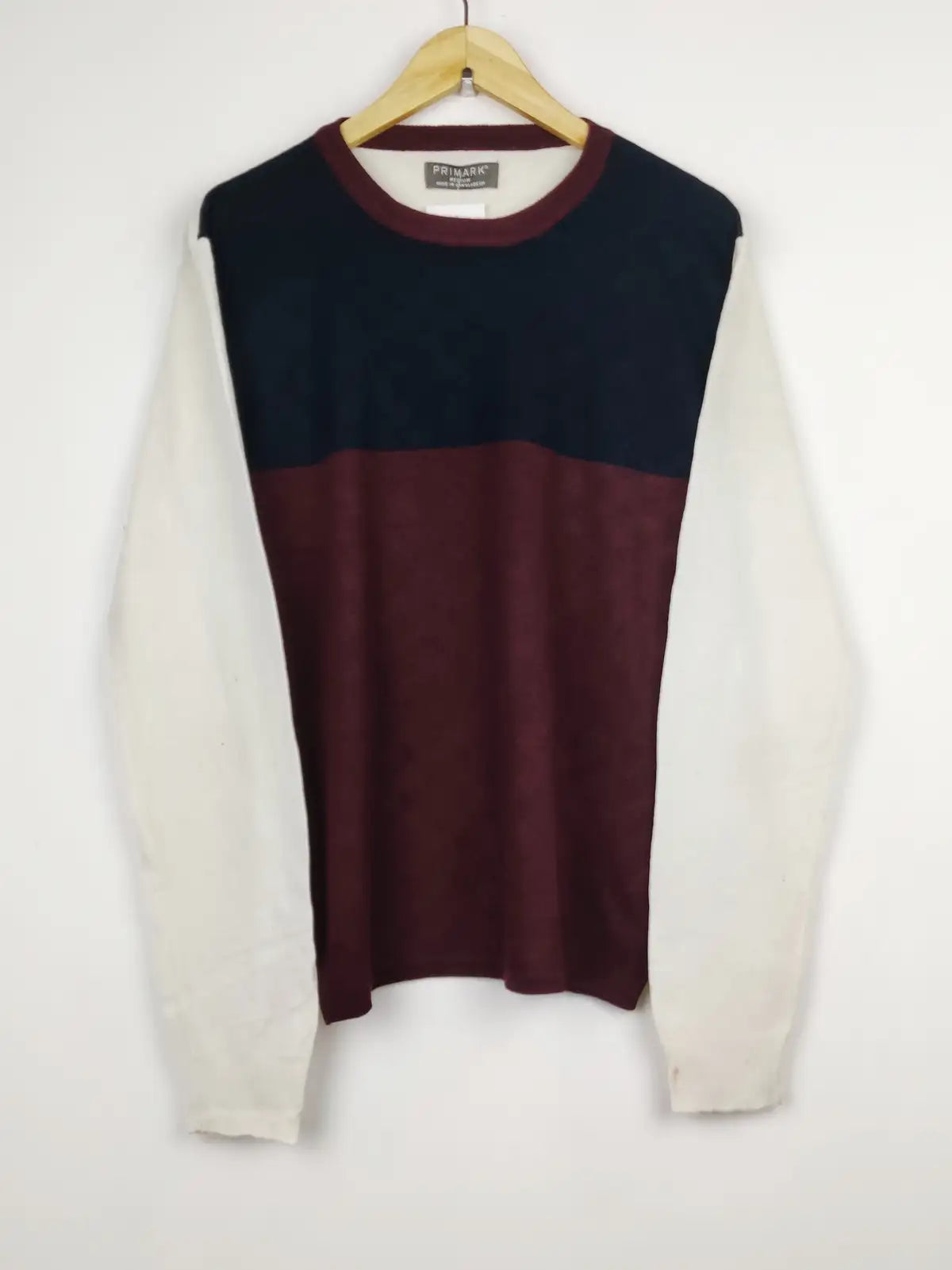 Buy online pre-used pre-loved 100% authentic & Original branded Primark (JS-4642) available in Pakistan. Top international brands avilable.