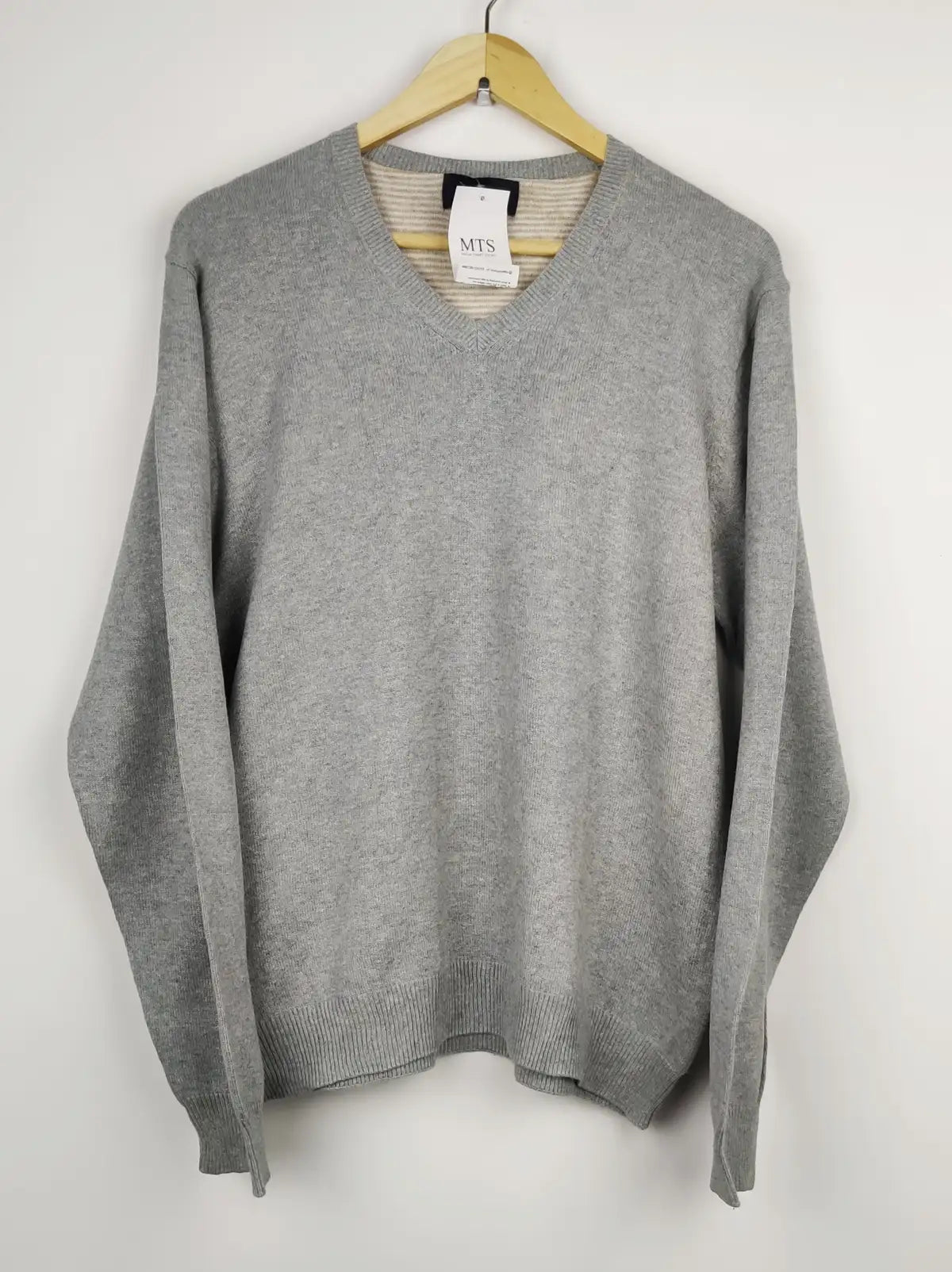 Buy online pre-used pre-loved 100% authentic & Original branded Blue Harbour (JS-4662) available in Pakistan. Top international brands avilable.