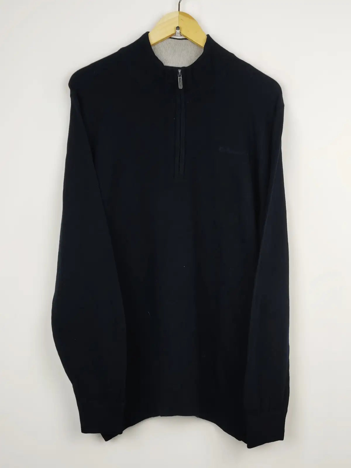 Buy online pre-used pre-loved 100% authentic & Original branded Ben Sherman (JS-4690) available in Pakistan. Top international brands avilable.