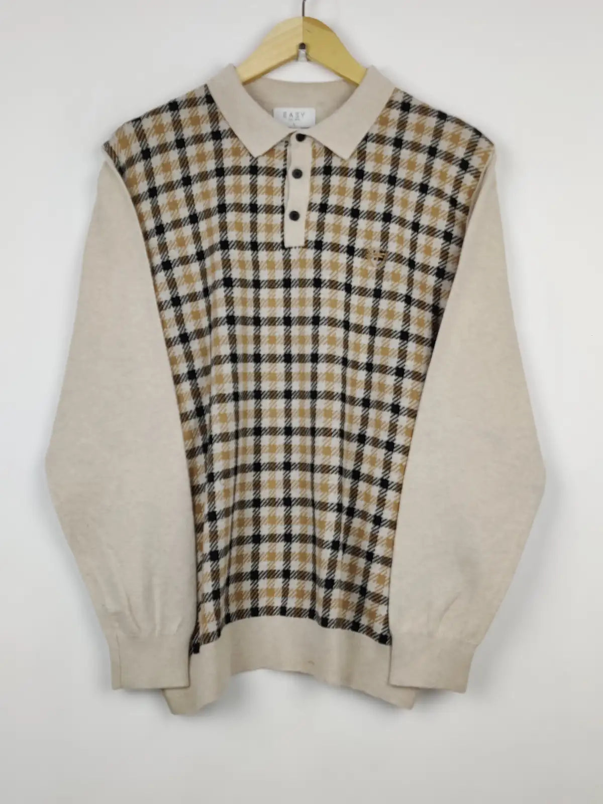 Buy online pre-used pre-loved 100% authentic & Original branded Easy (JS-4716) available in Pakistan. Top international brands avilable.