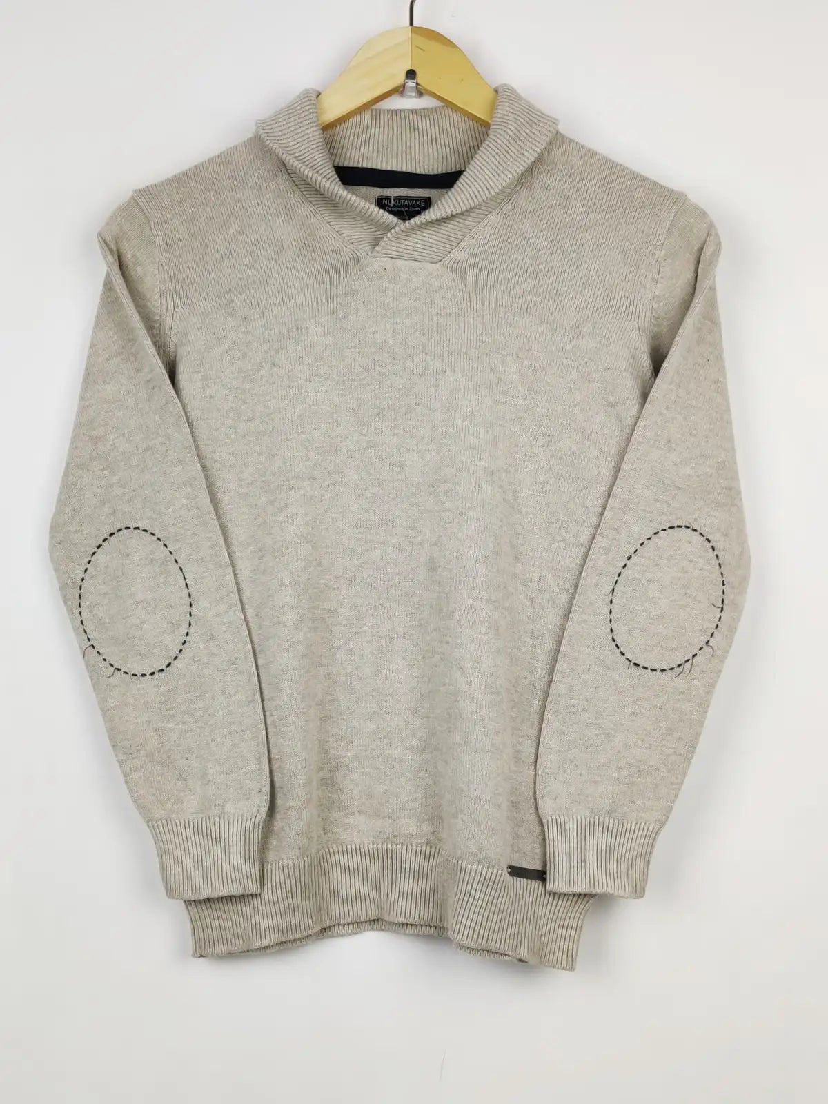 Buy online pre-used pre-loved 100% authentic & Original branded Nukutavake (JS-4724) available in Pakistan. Top international brands avilable.