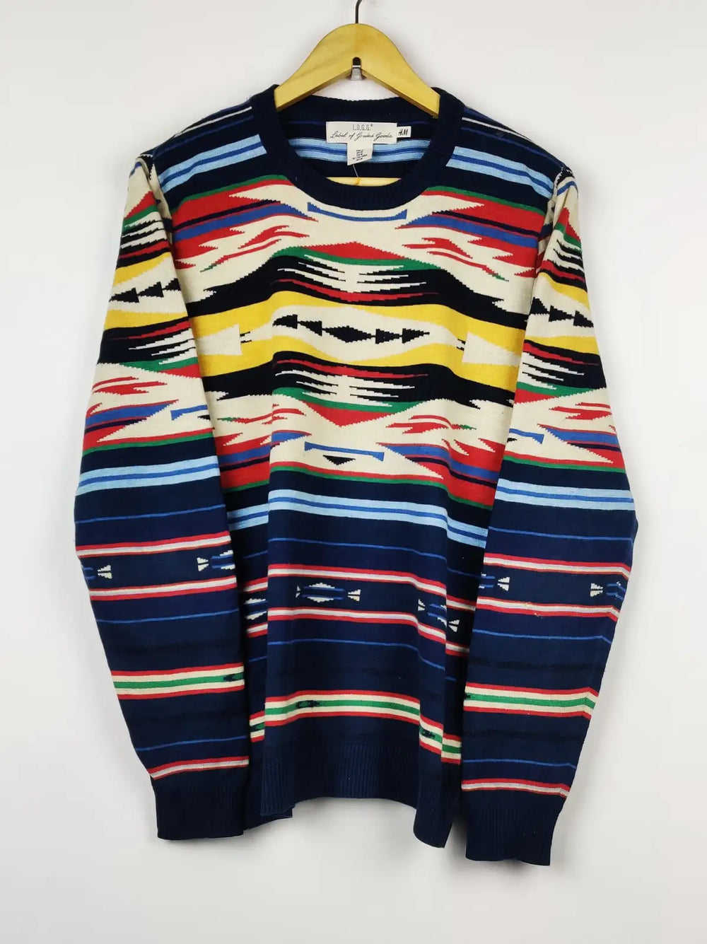 Buy online pre-used pre-loved 100% authentic & Original branded H&M (JS-4782) available in Pakistan. Top international brands avilable.