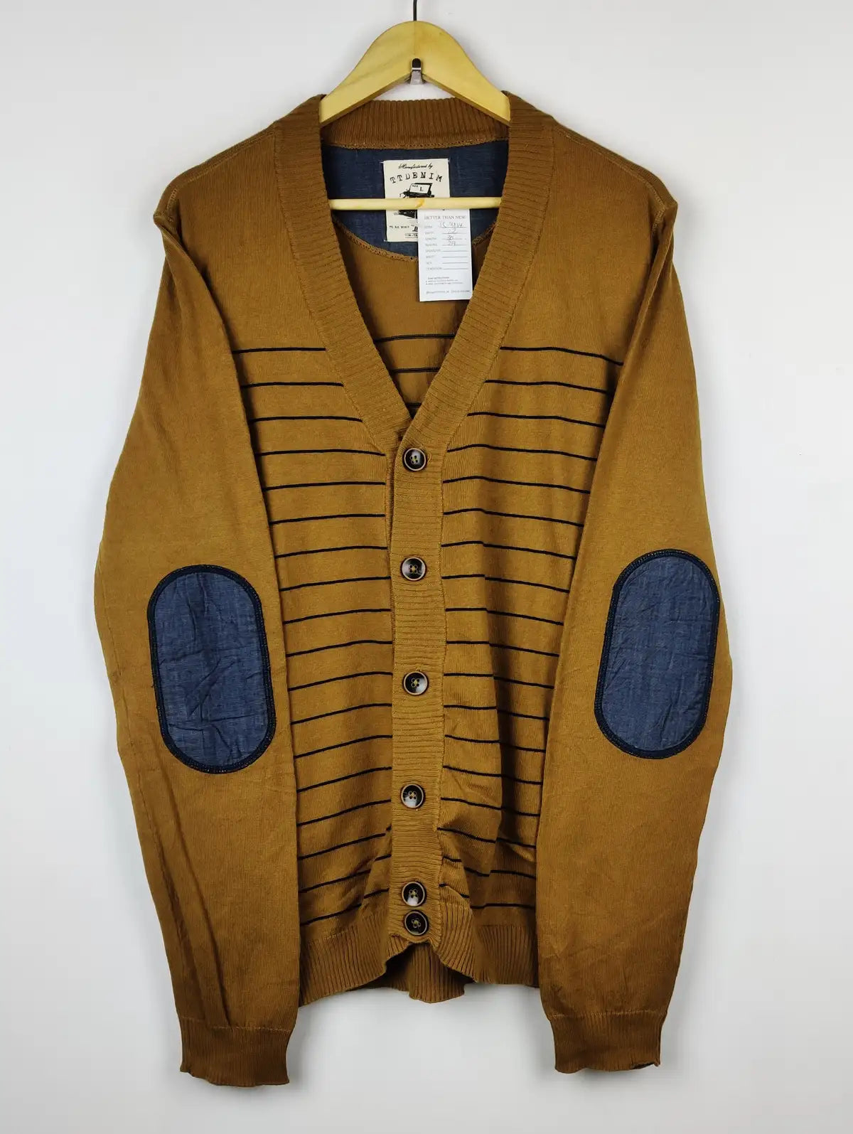 Buy online pre-used pre-loved 100% authentic & Original branded Tt Denim (JS-4834) available in Pakistan. Top international brands avilable.