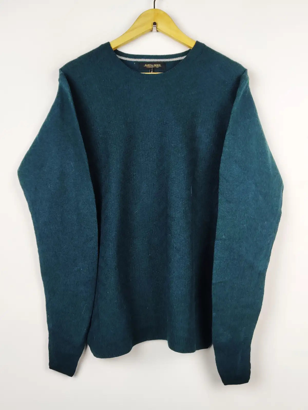 Buy online pre-used pre-loved 100% authentic & Original branded Austin Reed (JS-4845) available in Pakistan. Top international brands avilable.