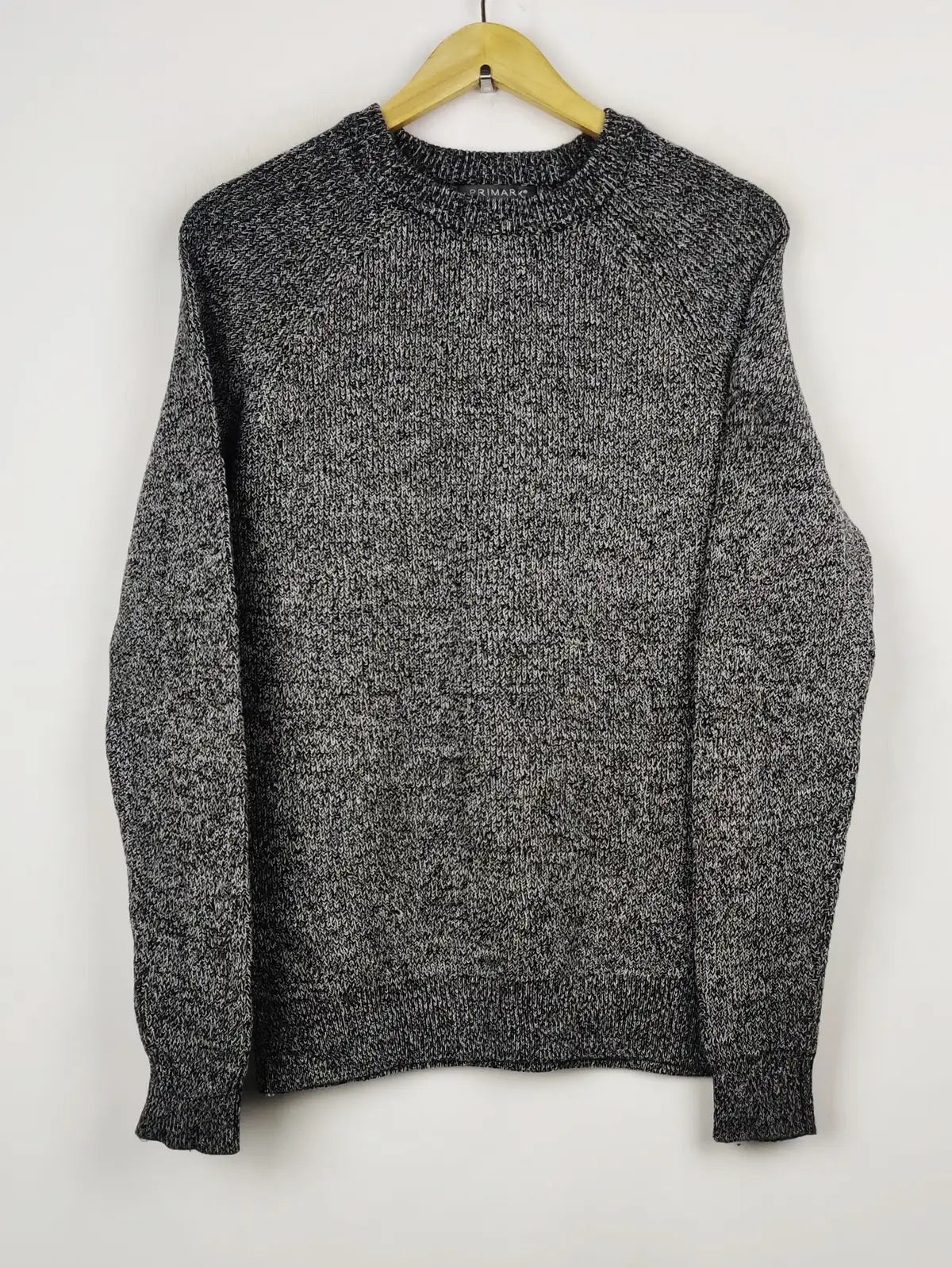 Buy online pre-used pre-loved 100% authentic & Original branded Primark (JS-5241) available in Pakistan. Top international brands avilable.