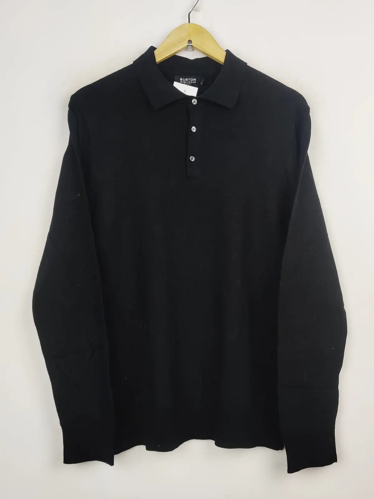 Buy online pre-used pre-loved 100% authentic & Original branded Burton (JS-5841) available in Pakistan. Top international brands avilable.