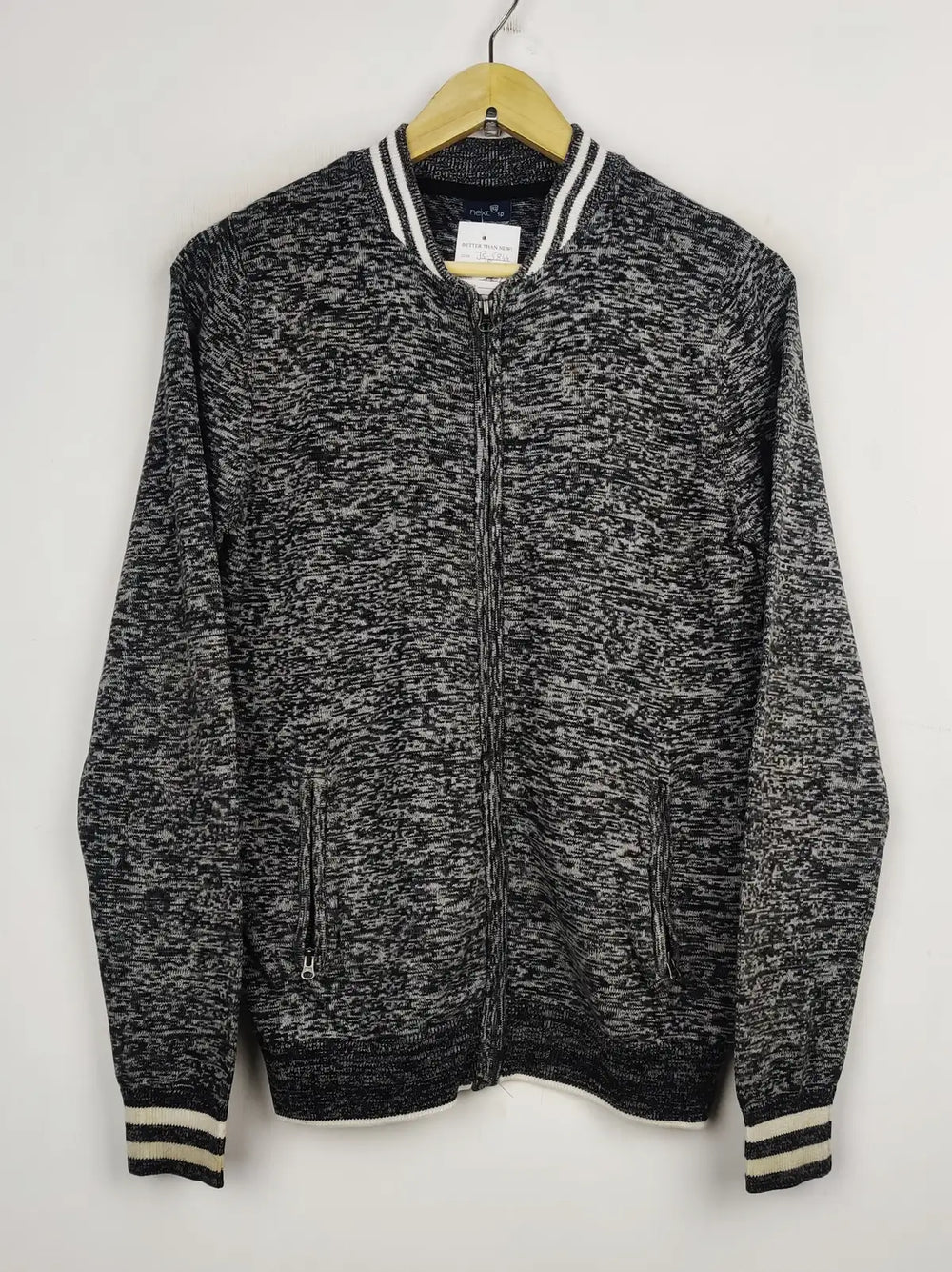 Buy online pre-used pre-loved 100% authentic & Original branded Next (JS-5844) available in Pakistan. Top international brands avilable.