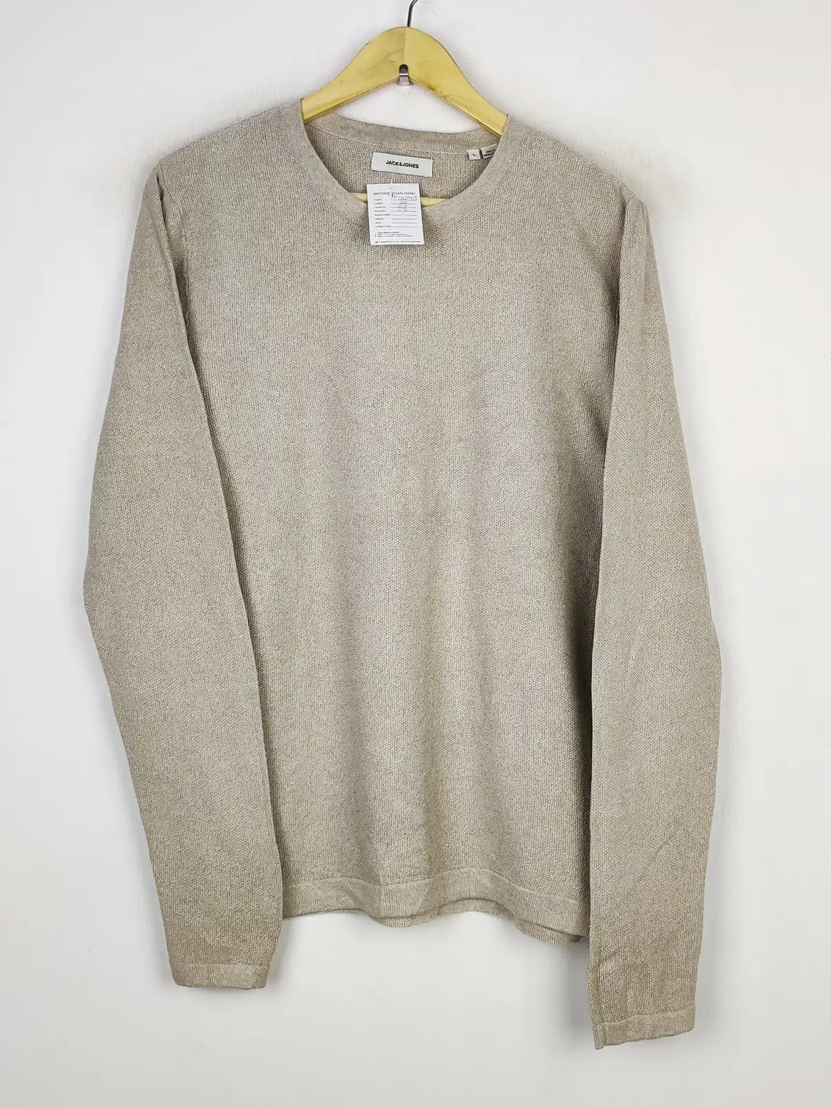 Buy online pre-used pre-loved 100% authentic & Original branded Jack & Jones (JS-6043) available in Pakistan. Top international brands avilable.