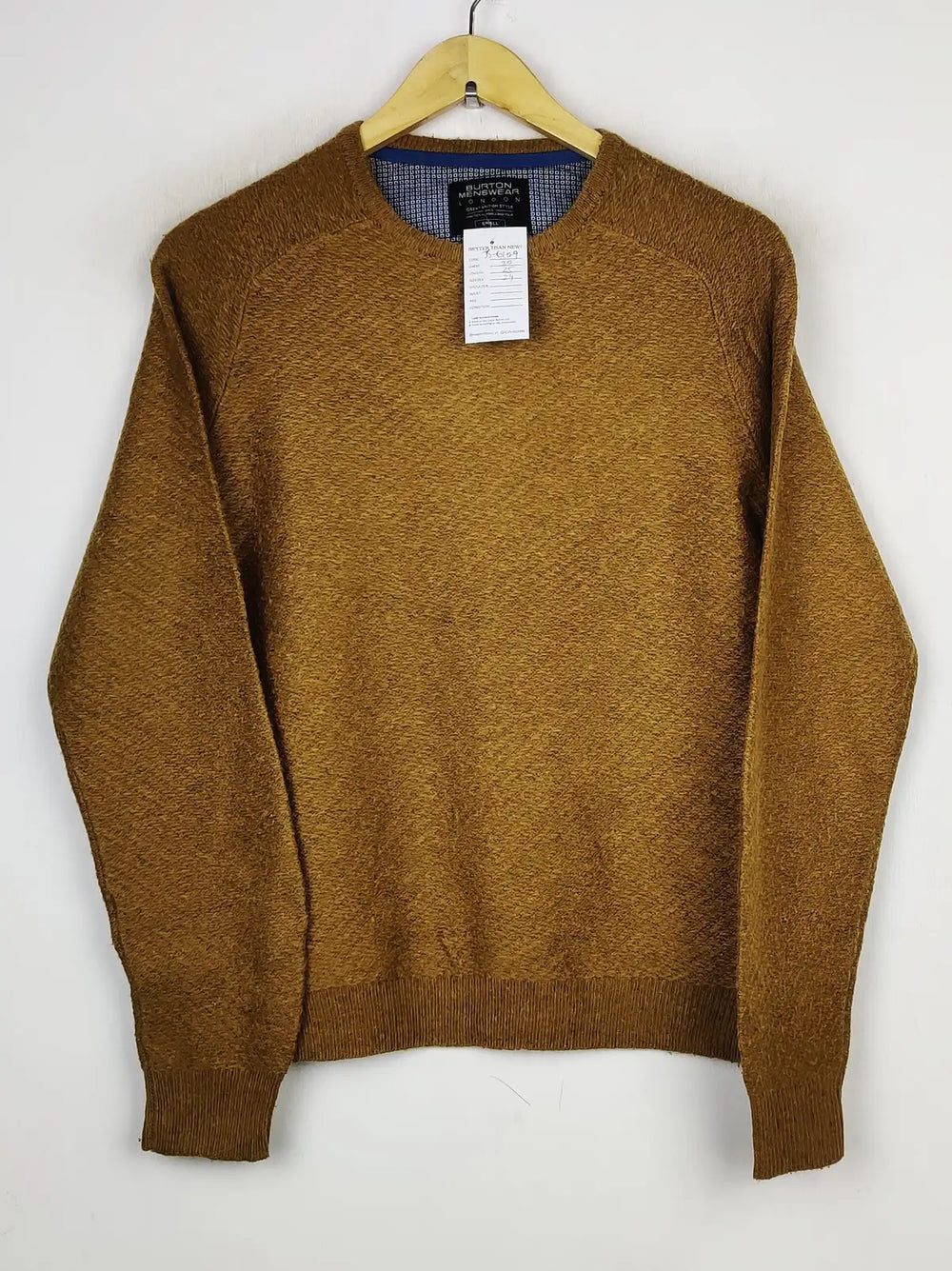 Buy online pre-used pre-loved 100% authentic & Original branded Burton Menswear (JS-6109) available in Pakistan. Top international brands avilable.