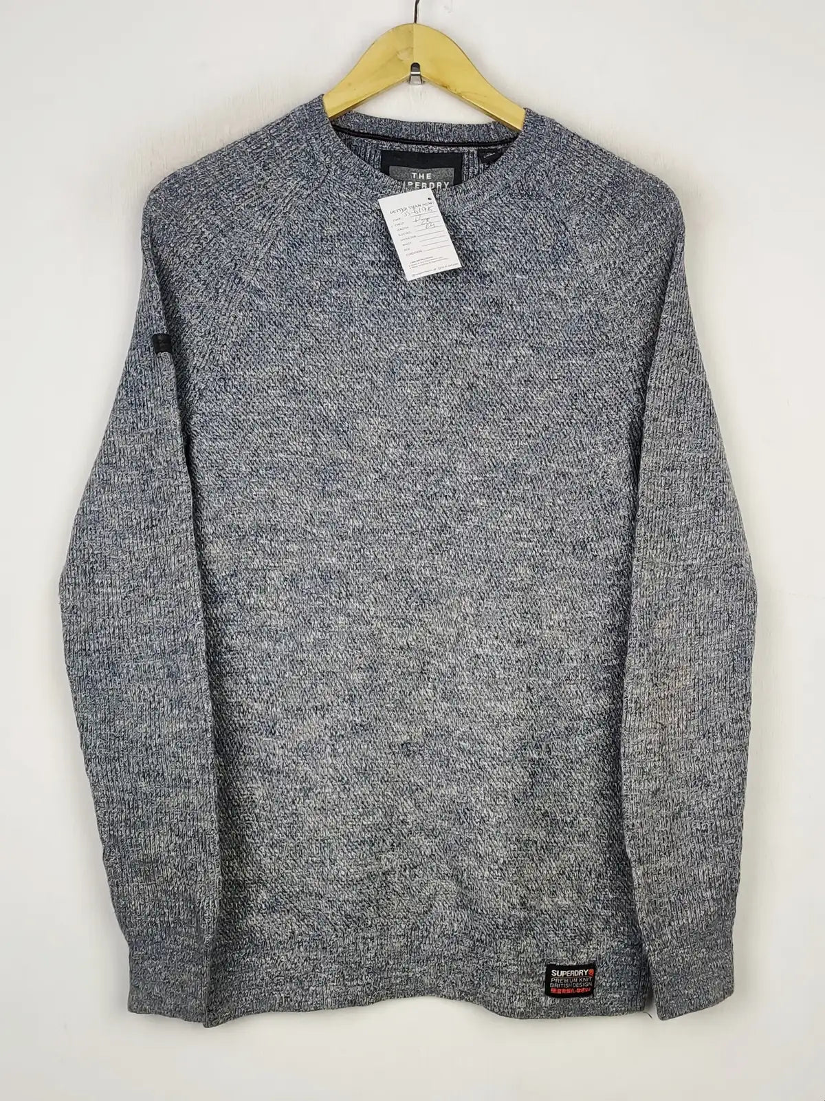 Buy online pre-used pre-loved 100% authentic & Original branded Superdry (JS-6195) available in Pakistan. Top international brands avilable.