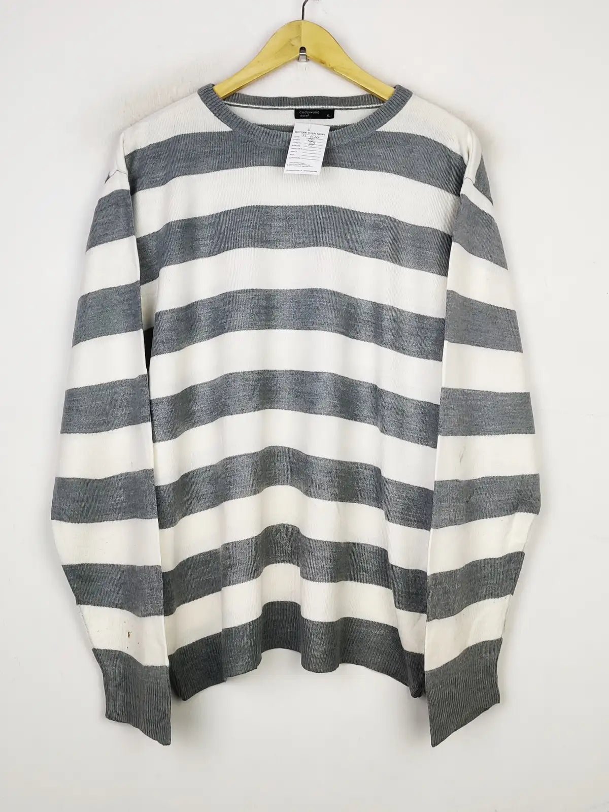 Buy online pre-used pre-loved 100% authentic & Original branded Cedar Wood State (JS-6211) available in Pakistan. Top international brands avilable.