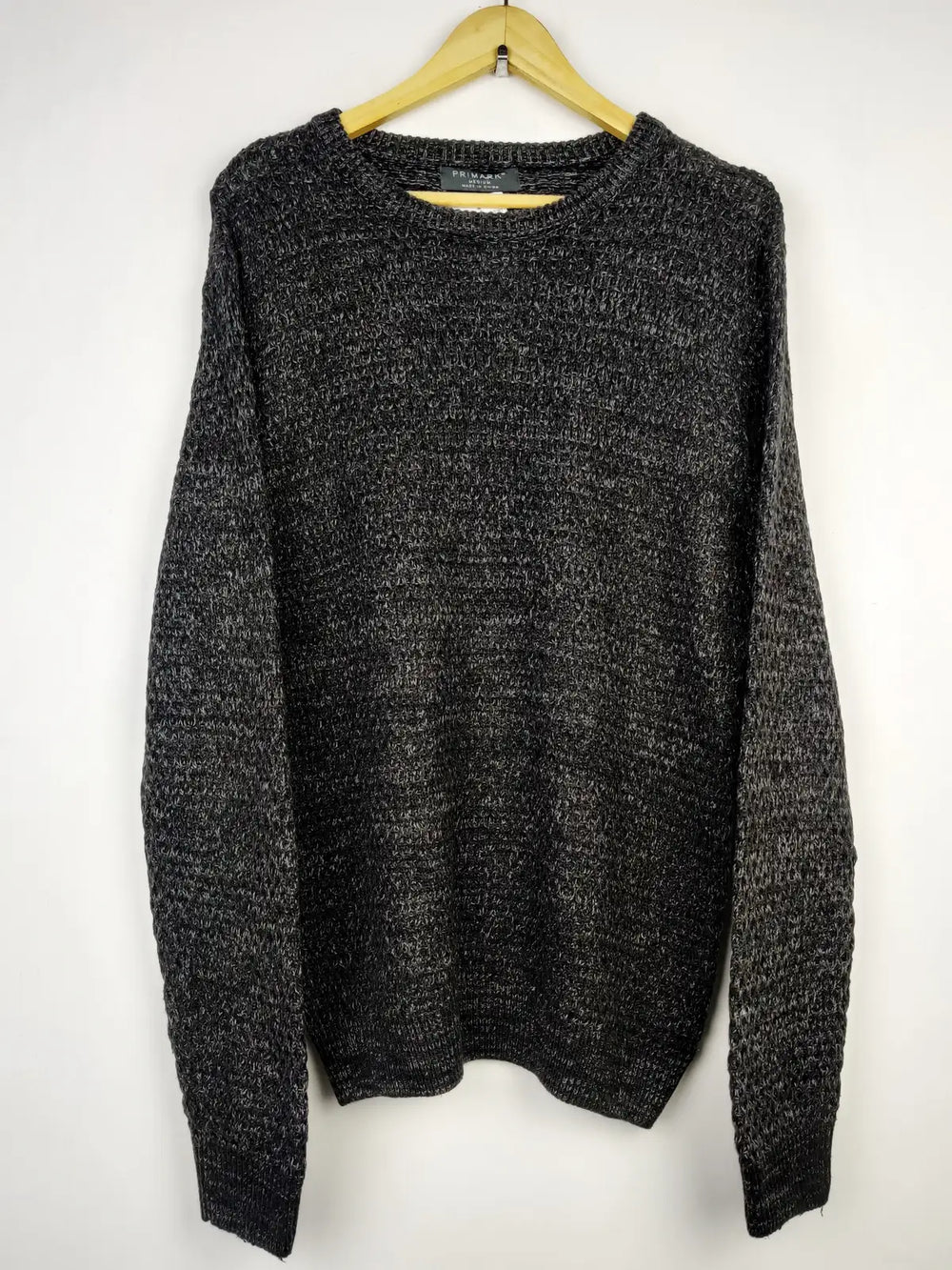 Buy online pre-used pre-loved 100% authentic & Original branded Primark (JS-6354) available in Pakistan. Top international brands avilable.