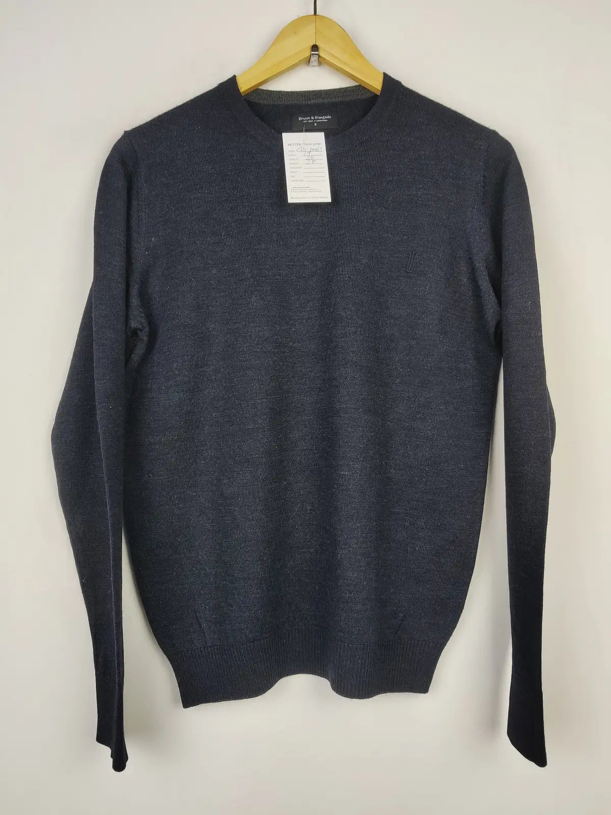 Buy online pre-used pre-loved 100% authentic & Original branded Bruun & Stengade (JS-6463) available in Pakistan. Top international brands avilable.