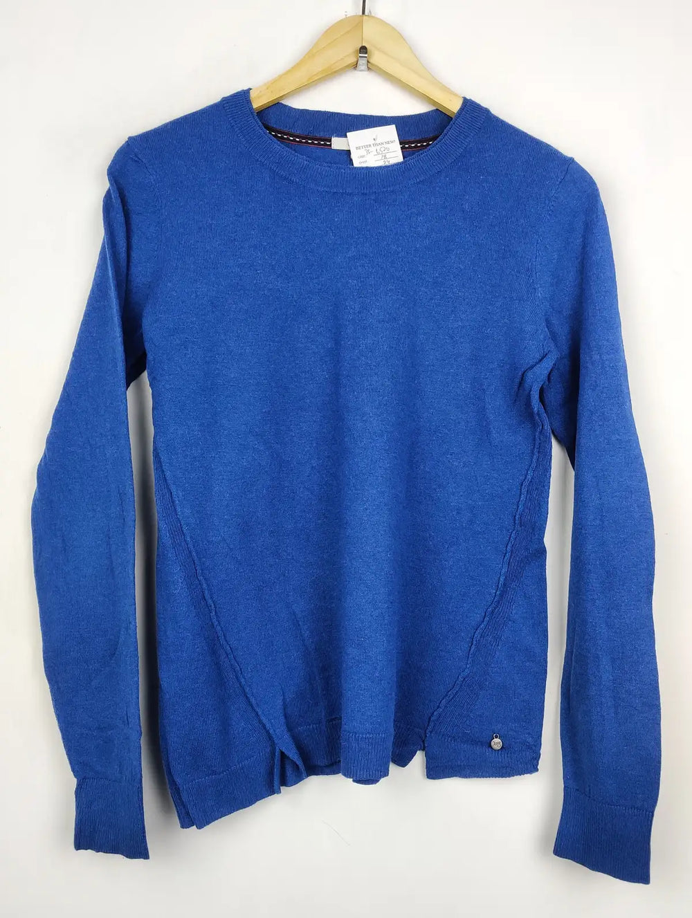 Buy online pre-used pre-loved 100% authentic & Original branded White Stuff (JS-6520) available in Pakistan. Top international brands avilable.