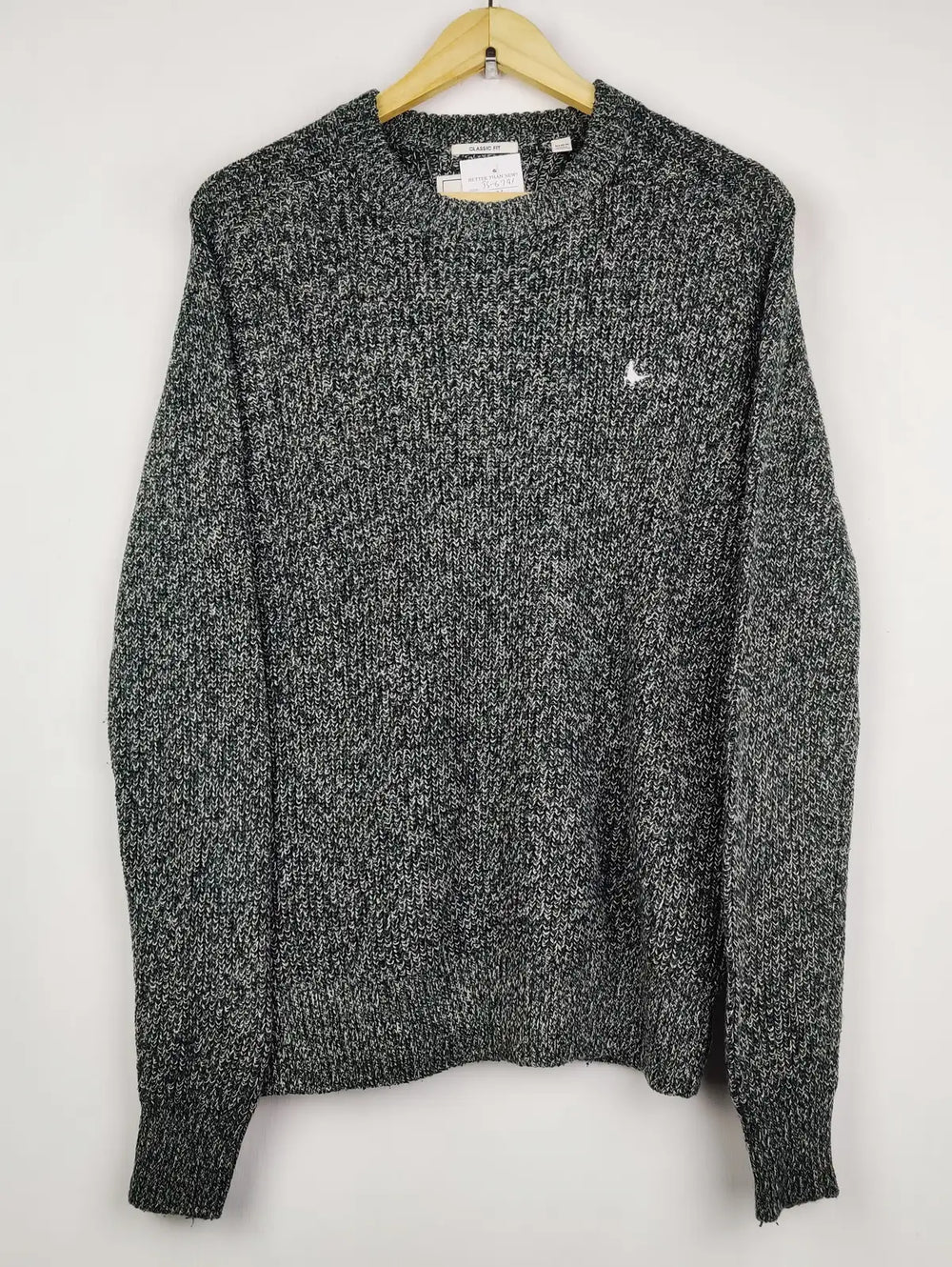 Buy online pre-used pre-loved 100% authentic & Original branded Jack Wills (JS-6791) available in Pakistan. Top international brands avilable.