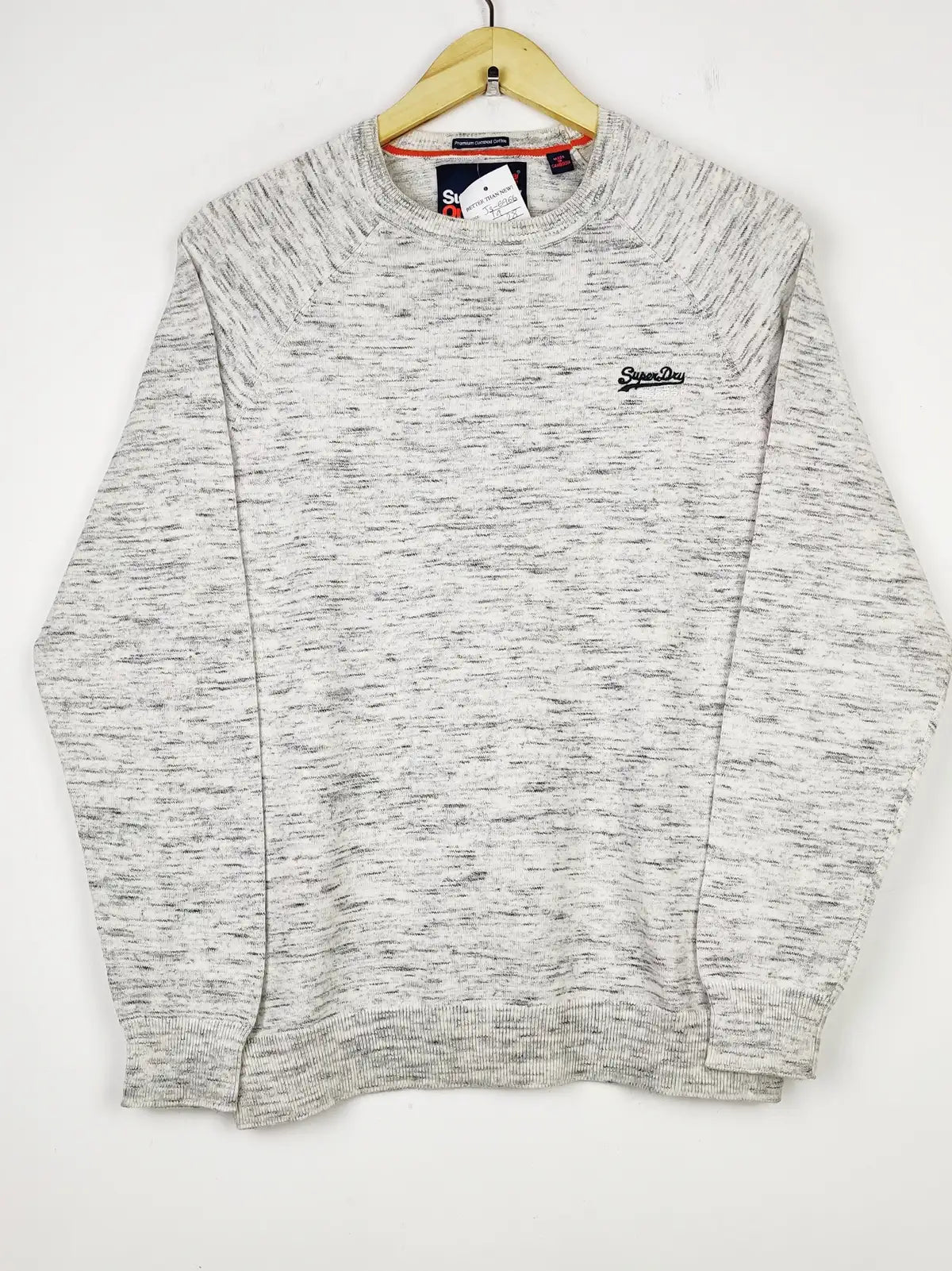Buy online pre-used pre-loved 100% authentic & Original branded Superdry (JS-6966) available in Pakistan. Top international brands avilable.
