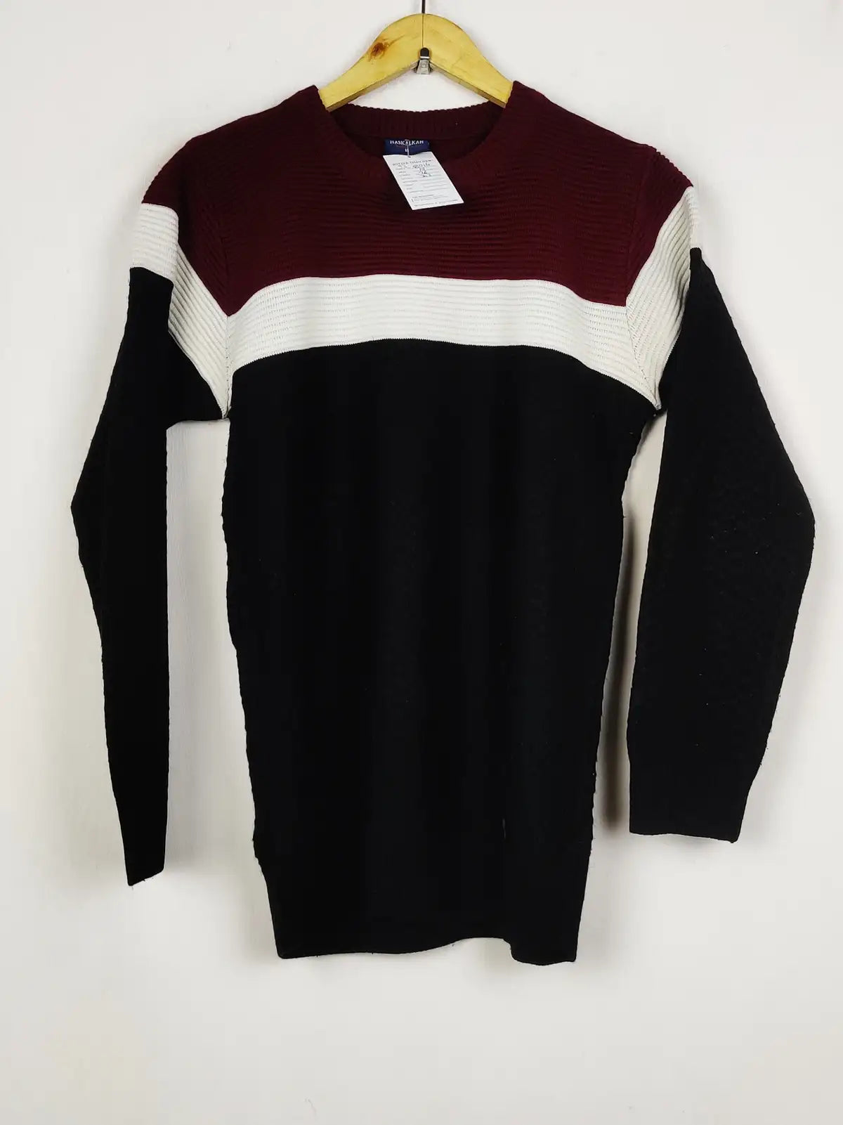 Buy online pre-used pre-loved 100% authentic & Original branded Unknown Brand (JS-8016) available in Pakistan. Top international brands avilable.