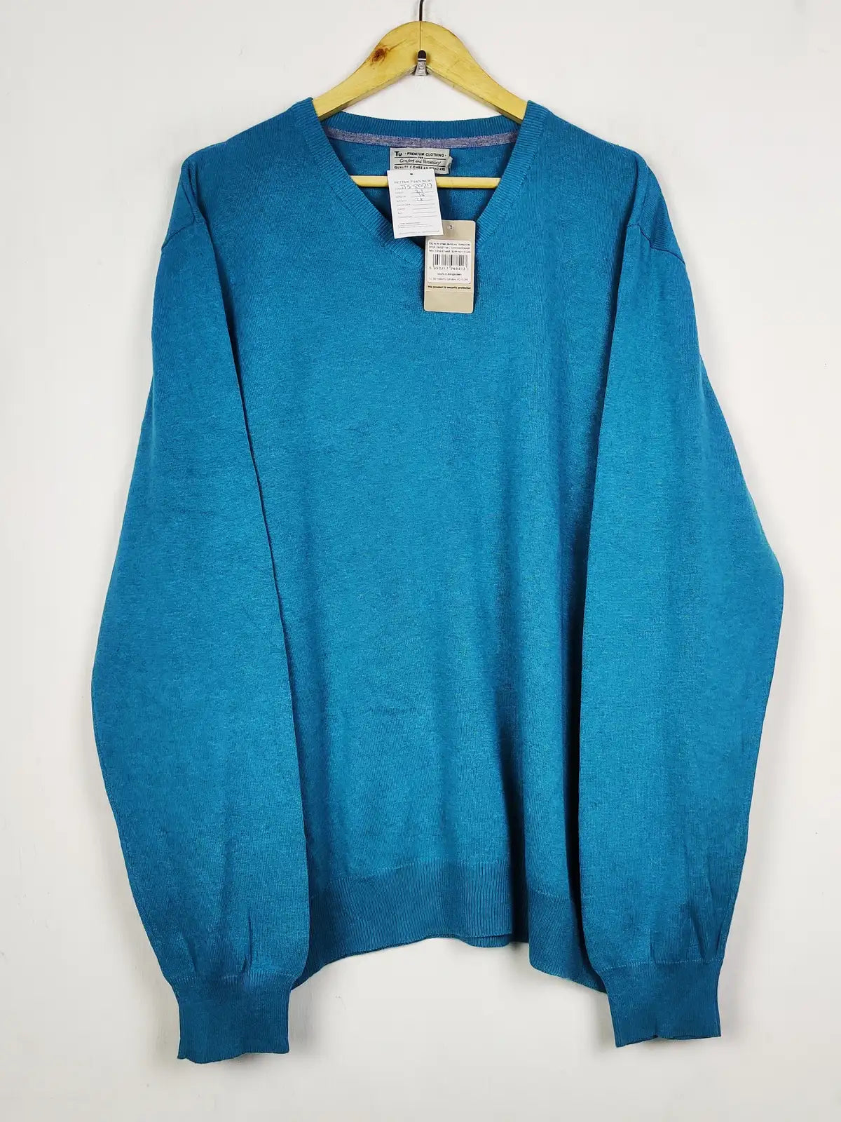 Buy online pre-used pre-loved 100% authentic & Original branded Tu (JS-8027) available in Pakistan. Top international brands avilable.