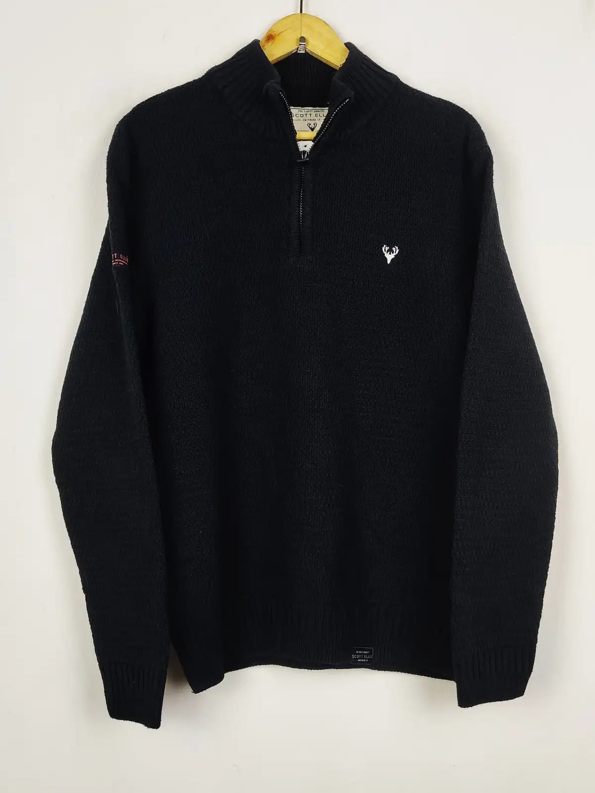 Buy online pre-used pre-loved 100% authentic & Original branded Scott Ellis (JS-8036) available in Pakistan. Top international brands avilable.