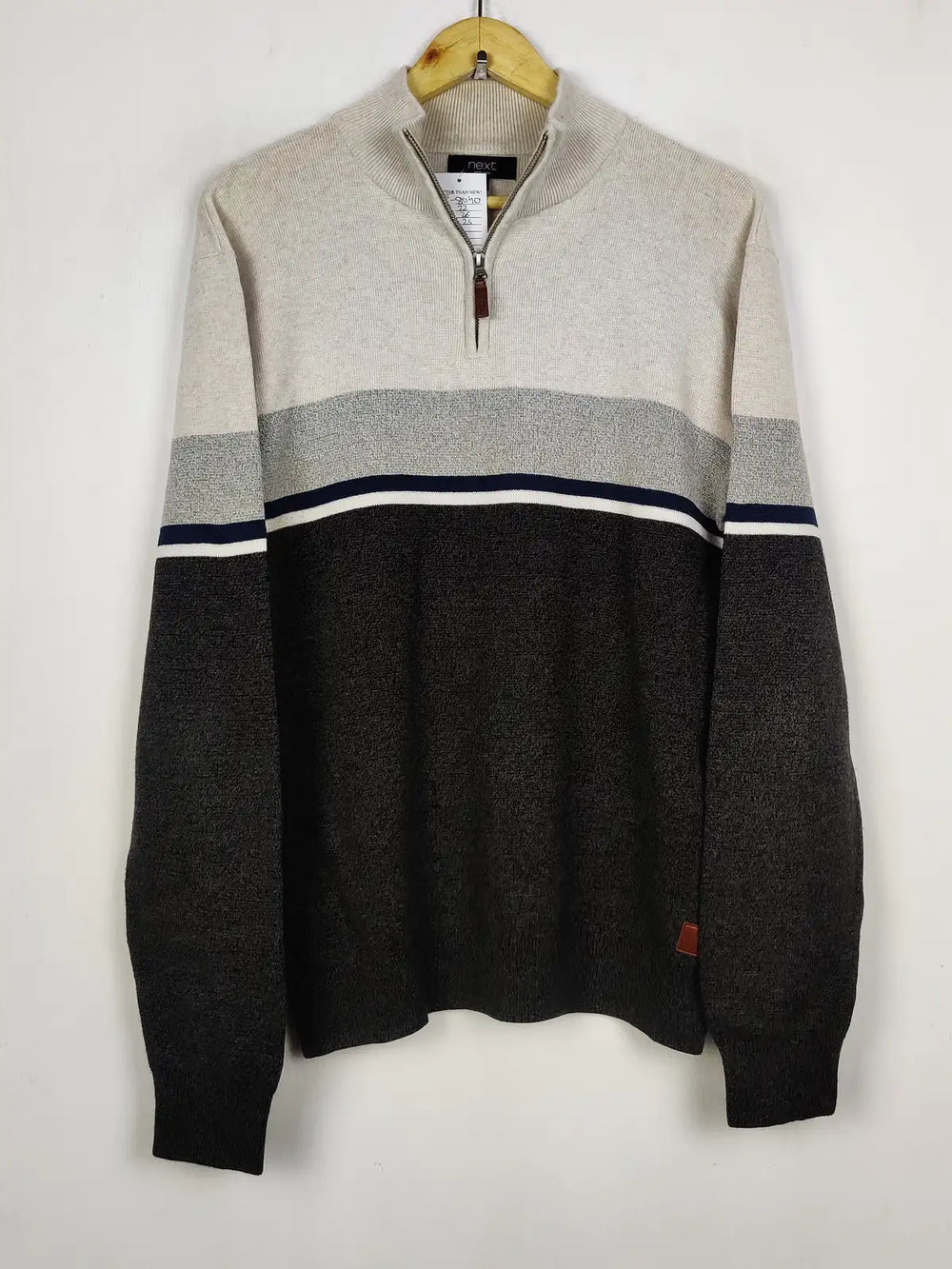 Buy online pre-used pre-loved 100% authentic & Original branded Next (JS-8040) available in Pakistan. Top international brands avilable.