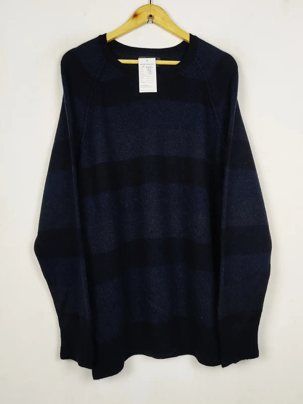 Buy online pre-used pre-loved 100% authentic & Original branded Marks & Spencer (JS-8064) available in Pakistan. Top international brands avilable.