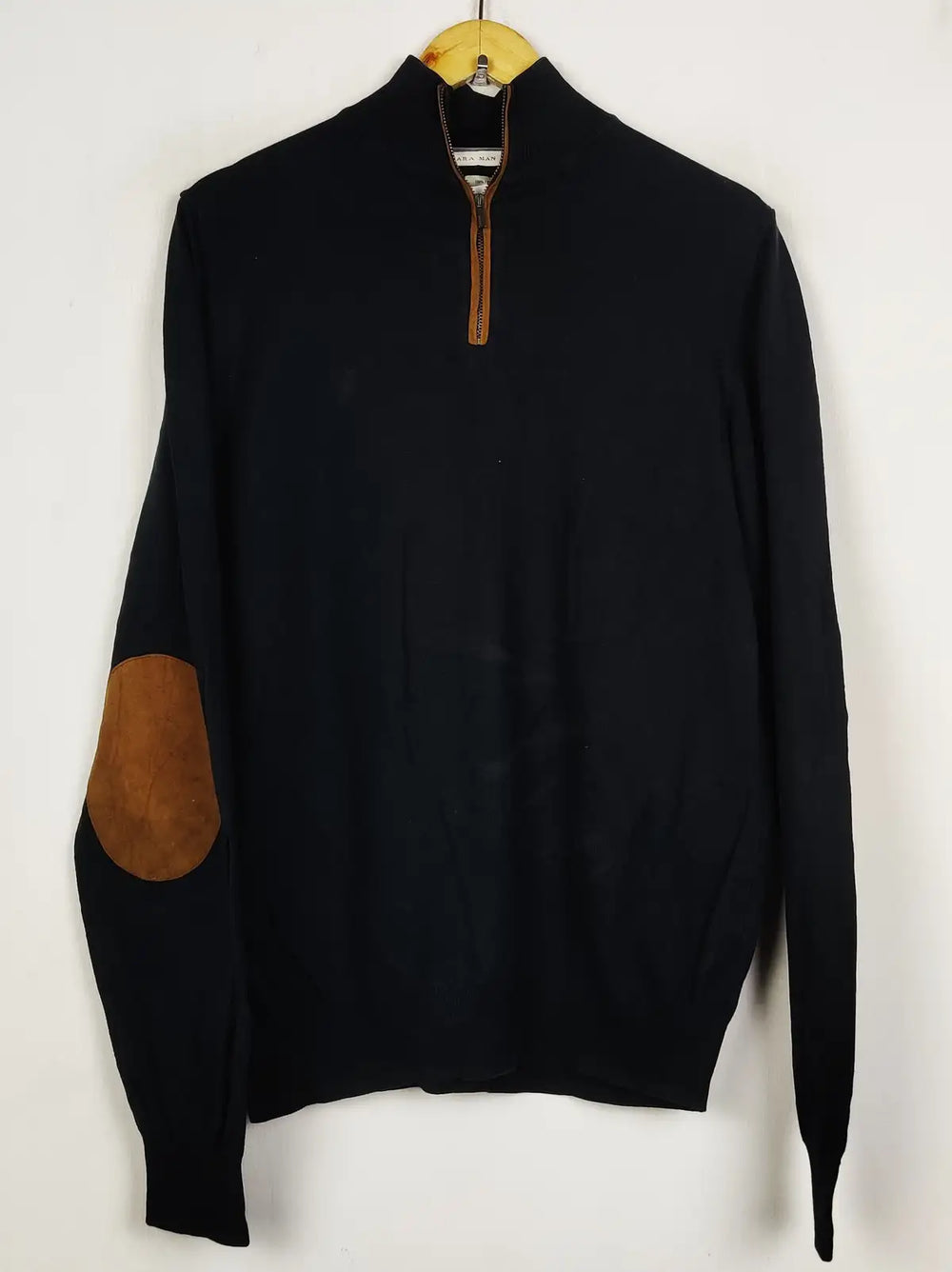 Buy online pre-used pre-loved 100% authentic & Original branded Zara (JS-8071) available in Pakistan. Top international brands avilable.