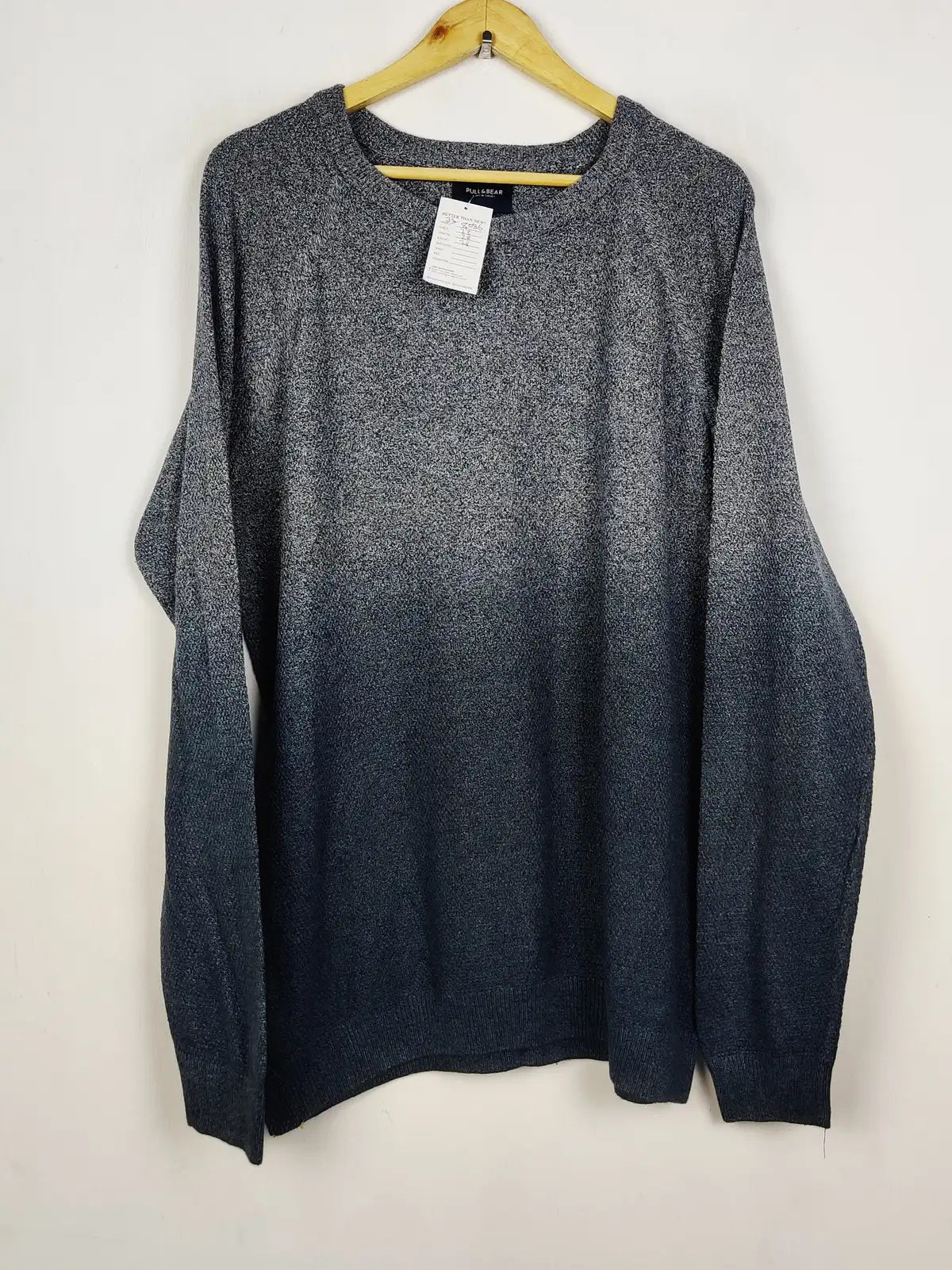 Buy online pre-used pre-loved 100% authentic & Original branded Pull & Bear (JS-8086) available in Pakistan. Top international brands avilable.