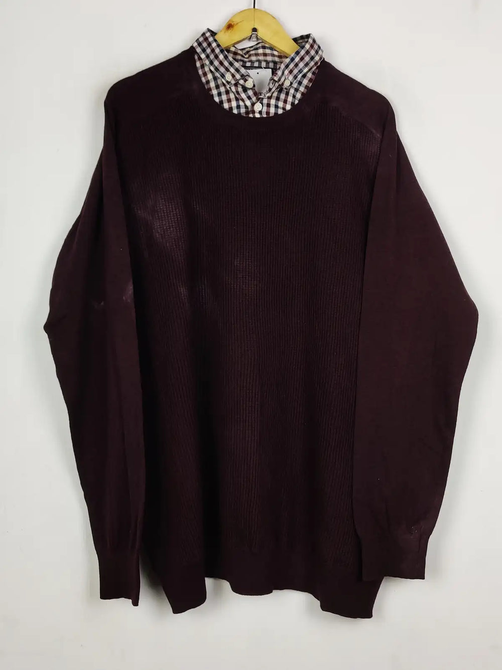 Buy online pre-used pre-loved 100% authentic & Original branded Knitwear (JS-8094) available in Pakistan. Top international brands avilable.