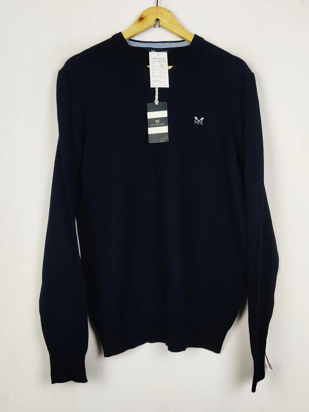 Buy online pre-used pre-loved 100% authentic & Original branded Crew Clothing (JS-8096) available in Pakistan. Top international brands avilable.