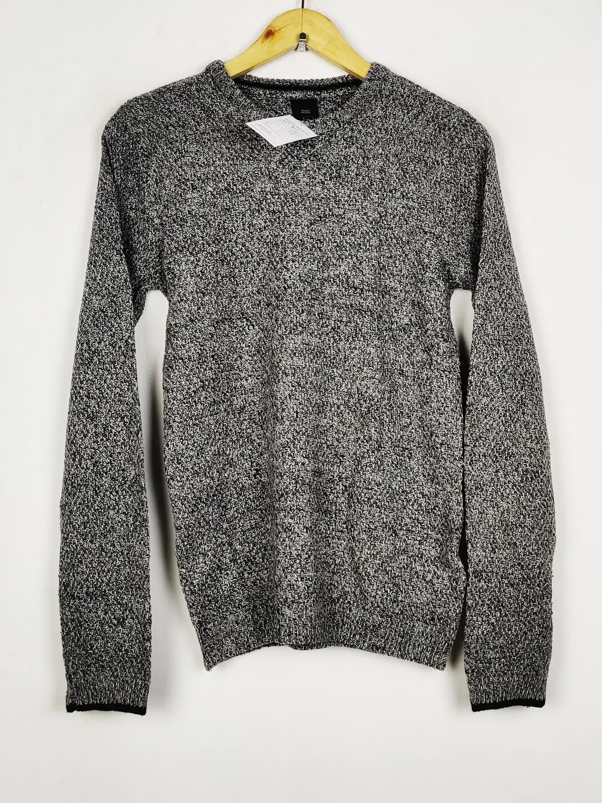 Buy online pre-used pre-loved 100% authentic & Original branded River Island (JS-8101) available in Pakistan. Top international brands avilable.