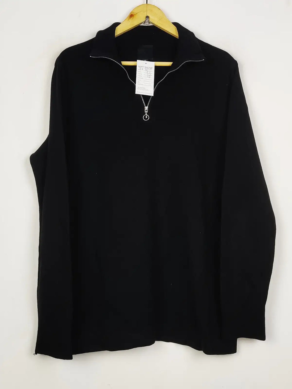 Buy online pre-used pre-loved 100% authentic & Original branded H&M (JS-8129) available in Pakistan. Top international brands avilable.