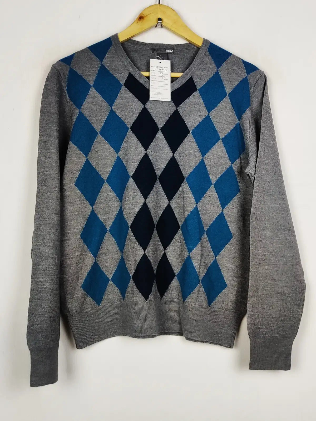 Buy online pre-used pre-loved 100% authentic & Original branded H&M (JS-8140) available in Pakistan. Top international brands avilable.