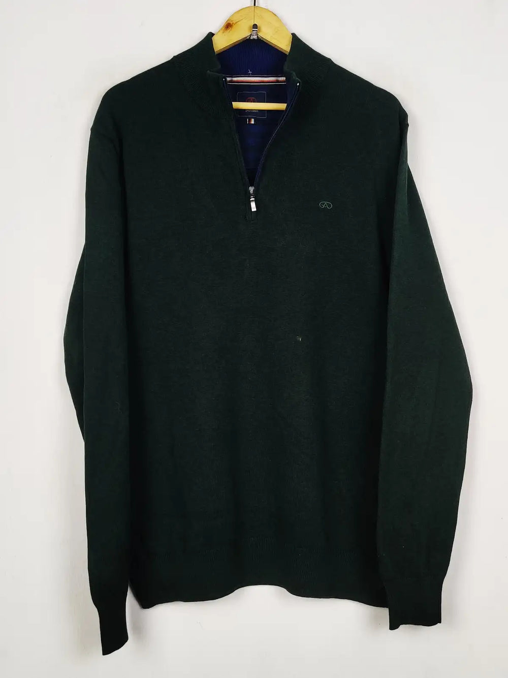 Buy online pre-used pre-loved 100% authentic & Original branded Andre (JS-8156) available in Pakistan. Top international brands avilable.