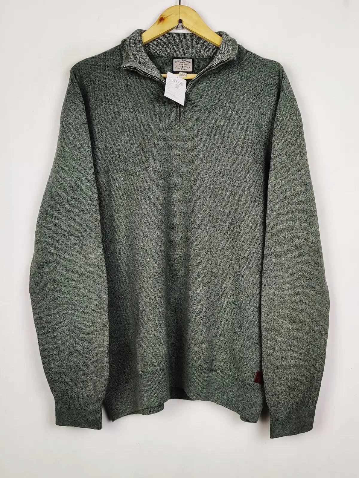 Buy online pre-used pre-loved 100% authentic & Original branded Next (JS-8188) available in Pakistan. Top international brands avilable.